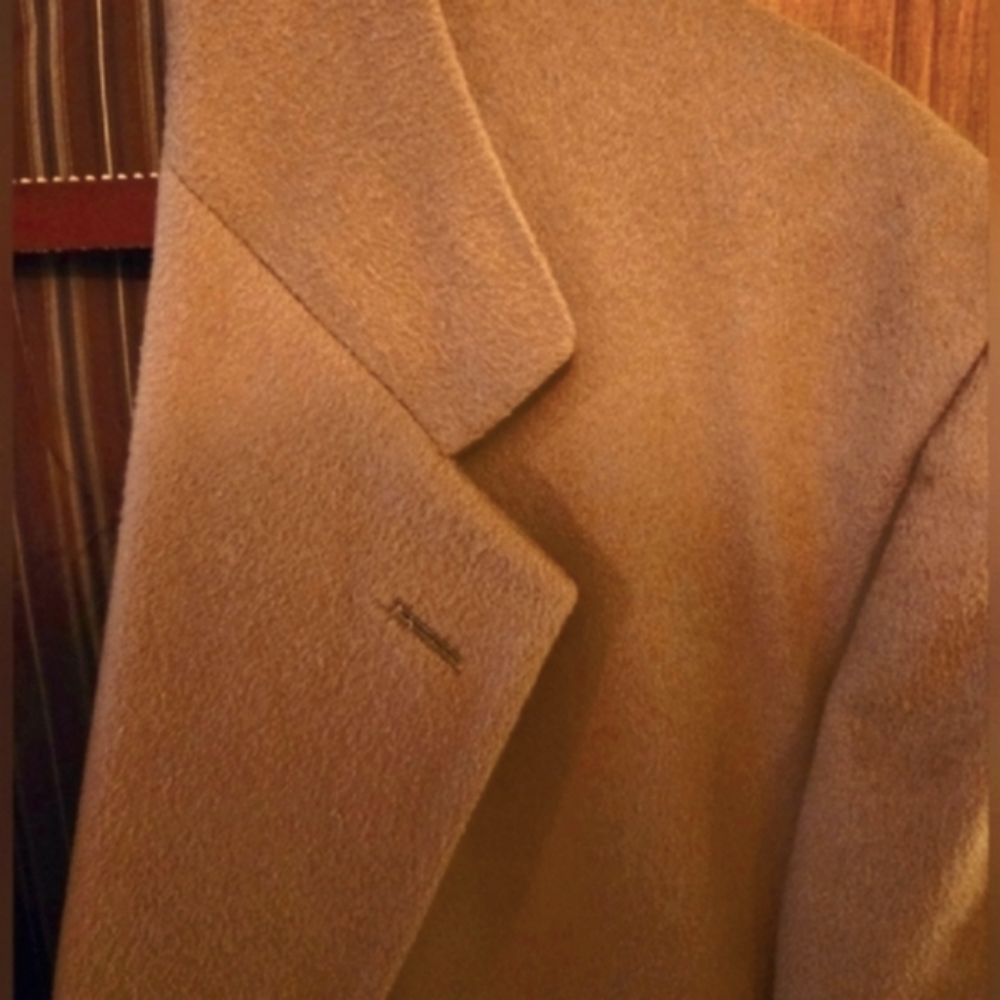 Loro Piana 100% Camel Cashmere Full Length Hand-Tailored Overcoat w Storm System